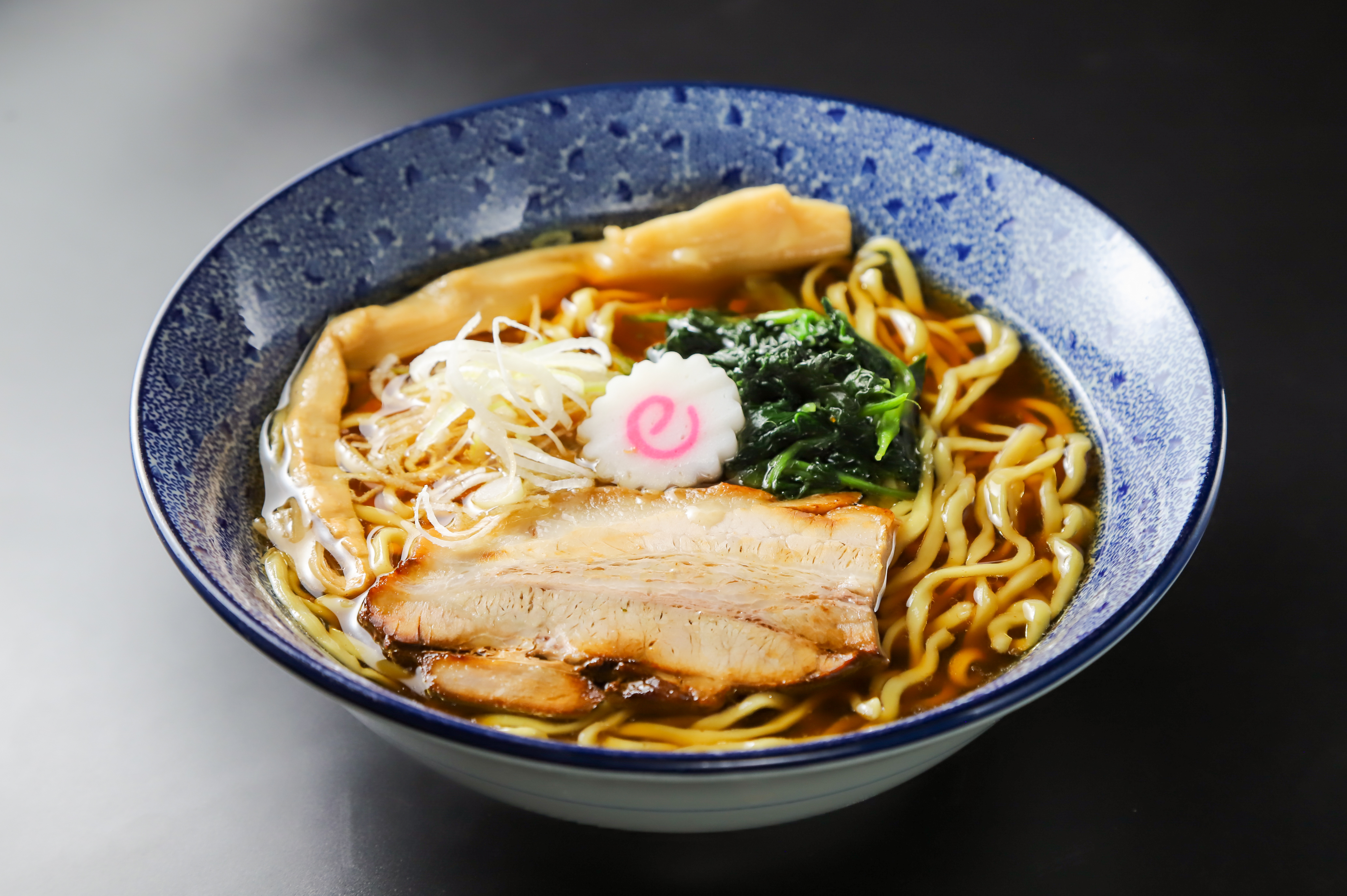 丸鶏醤油らーめん