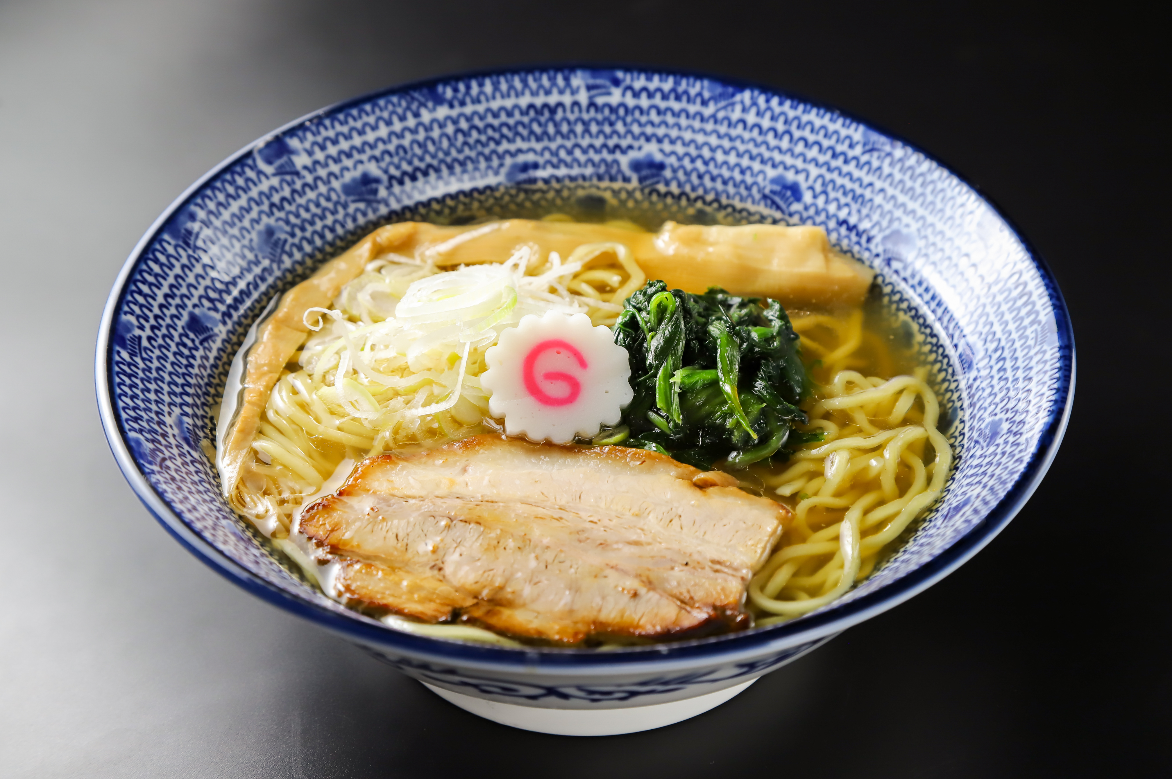 白鷹らーめん 丸鶏 生姜塩